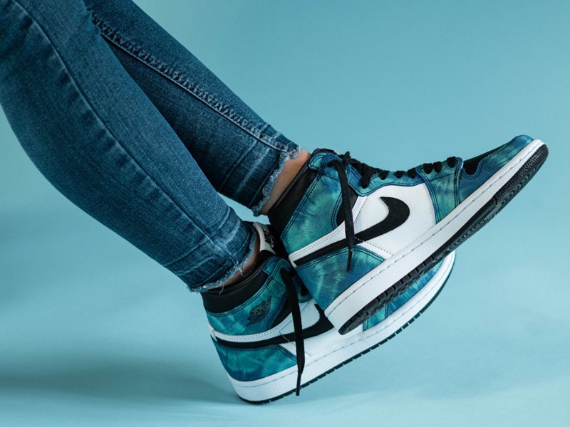 Air Jordan 1 Retro High Tie Dye On Feet