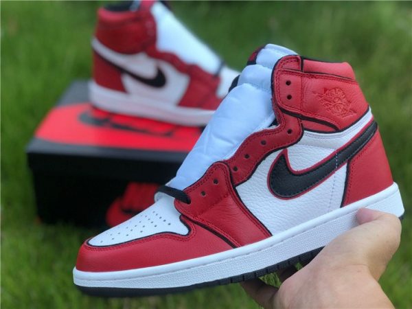 2020 Air Jordan 1 High OG Bloodline 2.0 Red White Black On-hand