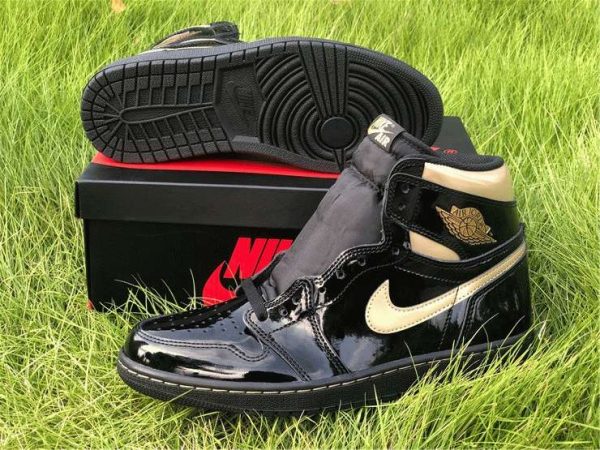 Air Jordan 1 High OG Patent Black Metallic Gold swoosh