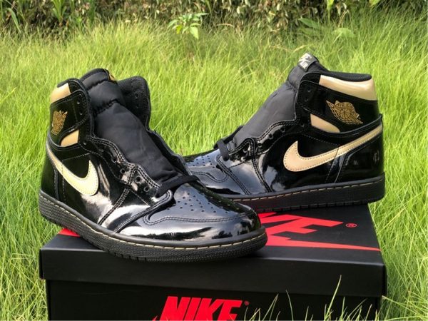 Air Jordan 1 High OG Patent Black Metallic Gold toe