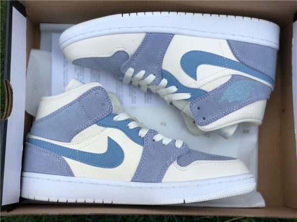 Air Jordan 1 Mid Light Blue Grey Aqua insole