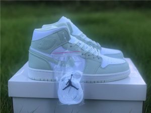 Air Jordan 1 Mid Spruce Aura