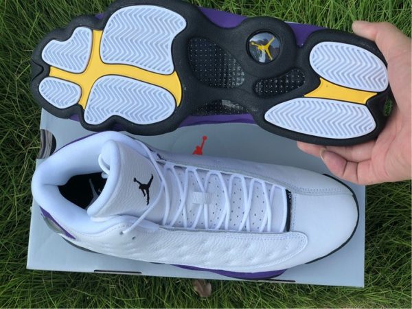 Air Jordan 13 Los Angeles Lakers tongue