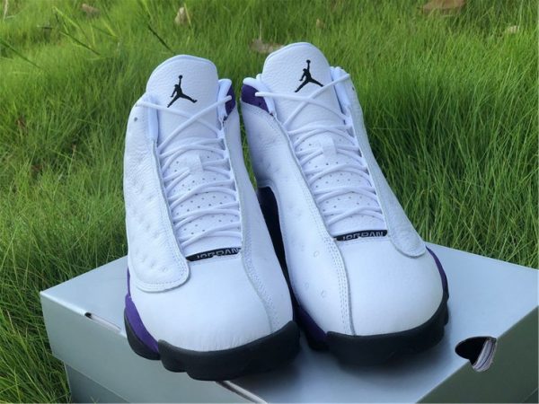 Air Jordan 13 Los Angeles Lakers tongues