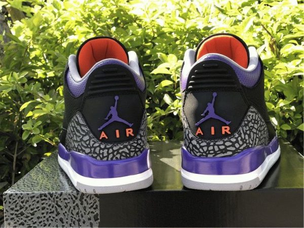 Air Jordan 3 Court Purple heel