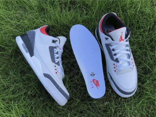 Air Jordan 3 SE Denim Fire Red with insole