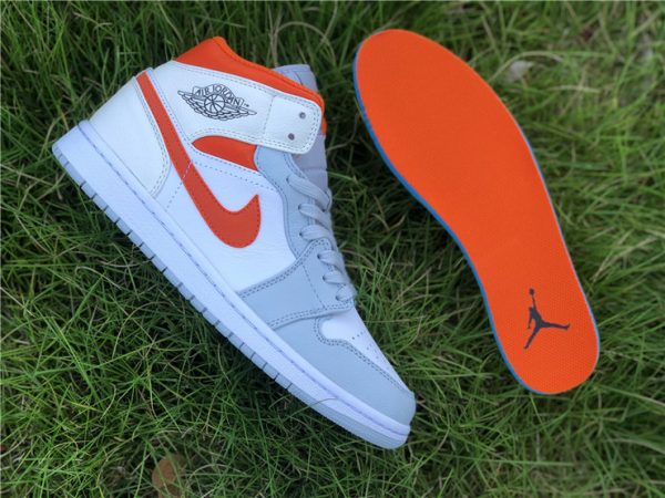 Jordan 1 Mid Starfish Orange Pure Platinum insole