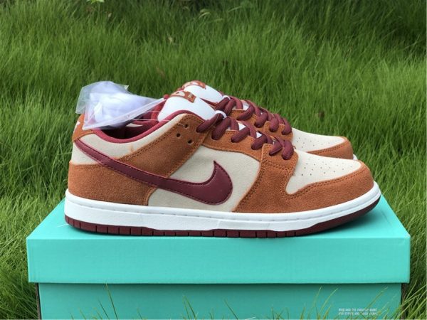 Nike Dunk Low Pro SB Dark Russet