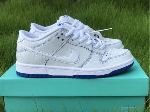 Nike SB Dunk Low PRM Cracked Leather White-Game Royal CJ6884-100