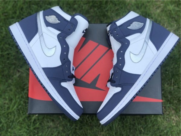 Air Jordan 1 High OG Japan Midnight Navy DC1788-100 top