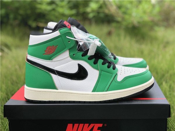 Air Jordan 1 High OG Lucky Green