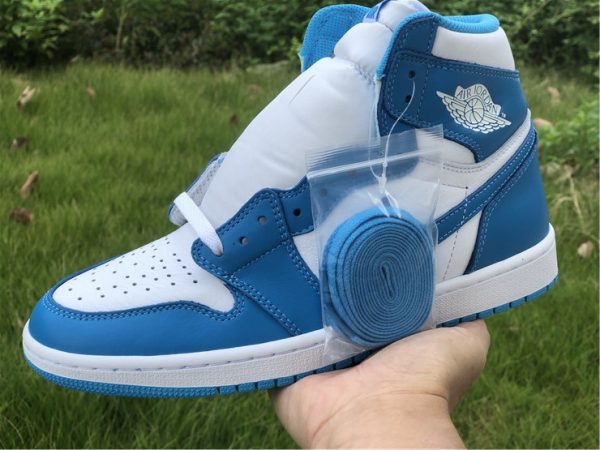 Air Jordan 1 Retro UNC Blue White extra lace