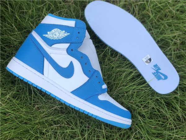 Air Jordan 1 Retro UNC Blue White lateral