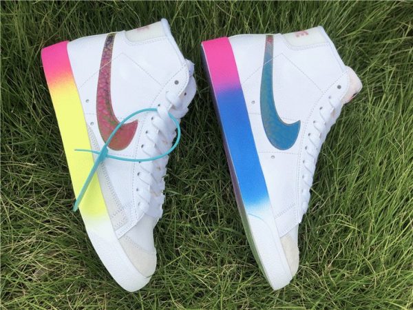 Nike Blazer Mid 77 Vintage Thermal White iridecent