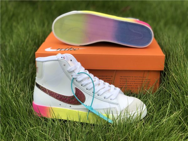 Nike Blazer Mid 77 Vintage Thermal White sole