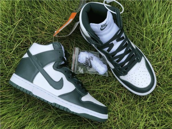 Nike Dunk High Pro Green extra laces