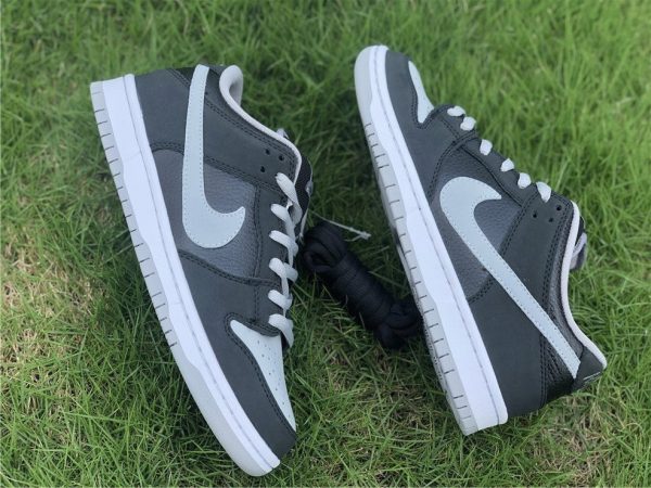 Nike SB Dunk Low J-Pack Shadow lateral