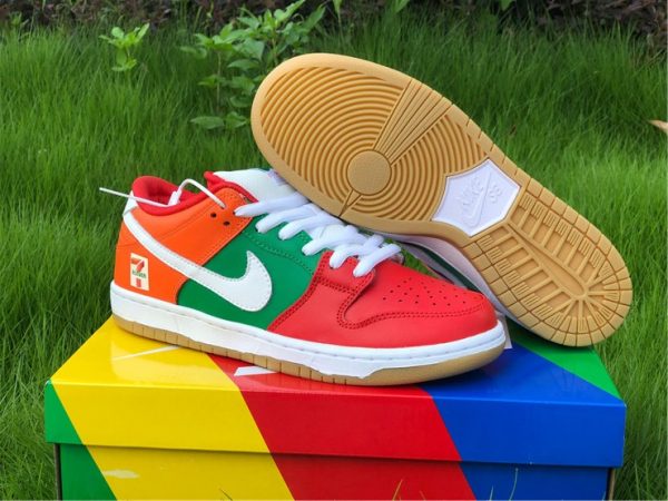 7-Eleven X Nike SB Dunk Low gum bottom