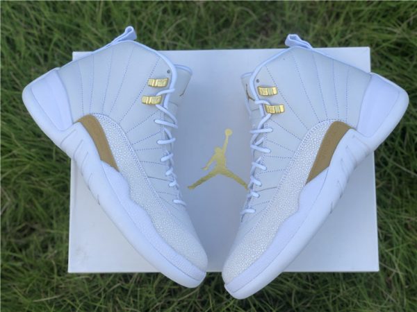 Air Jordan 12 Retro OVO White panel