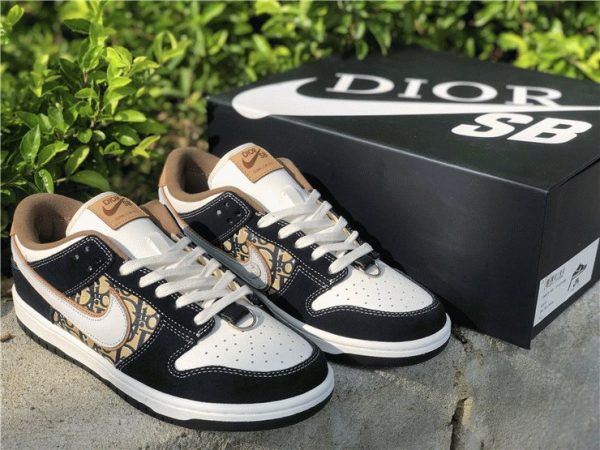 Dior Travis Scott x Dunk Low SB Cactus Jack