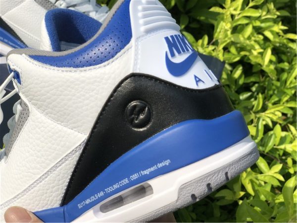 Fragment Design x Air Jordan 3 Royal Blue close look