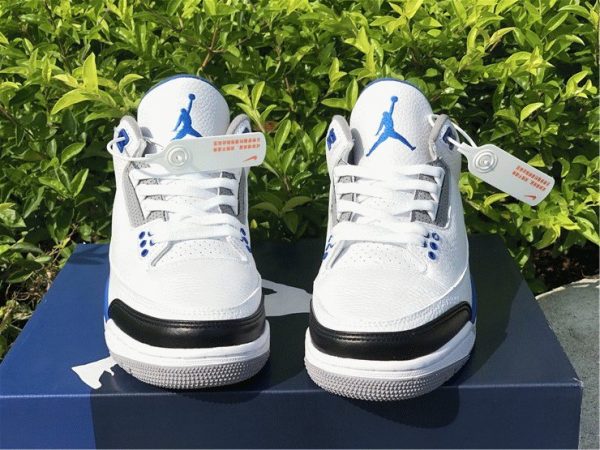 Fragment Design x Air Jordan 3 Royal Blue front