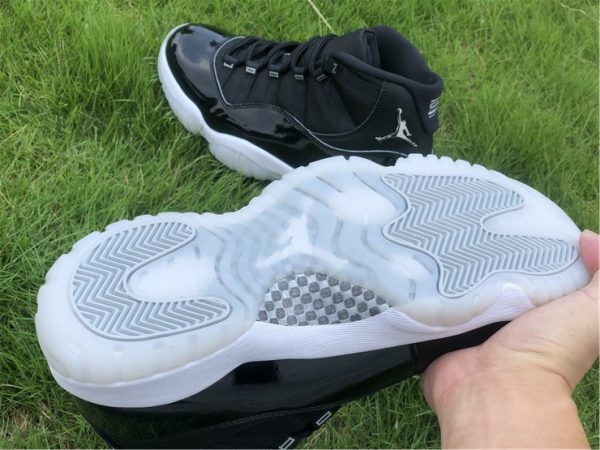 Jordan 11 25th Anniversary carbon fiber