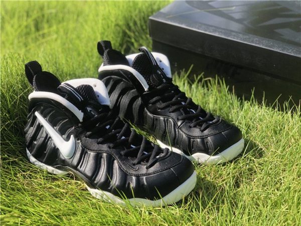 Nike Air Foamposite Pro Dr Doom black