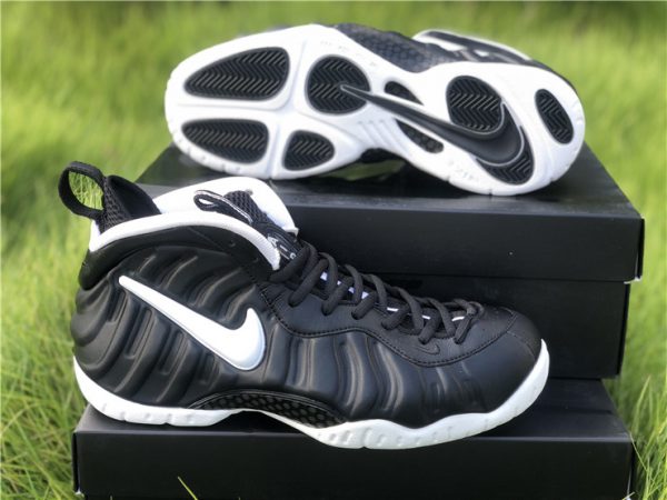 Nike Air Foamposite Pro Dr Doom bottom