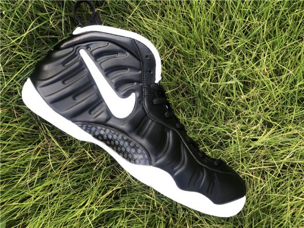 Nike Air Foamposite Pro Dr Doom lateral