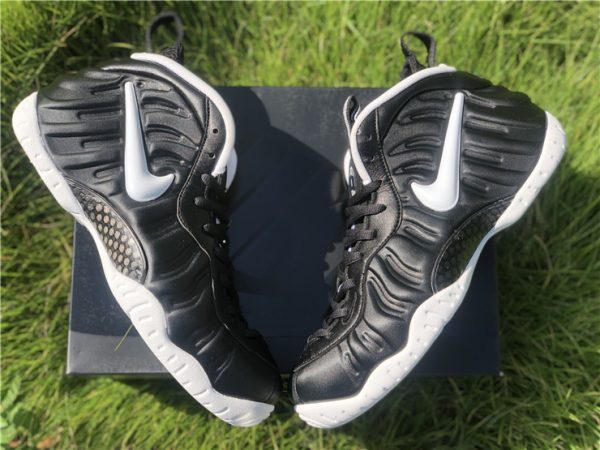 Nike Air Foamposite Pro Dr Doom swoosh