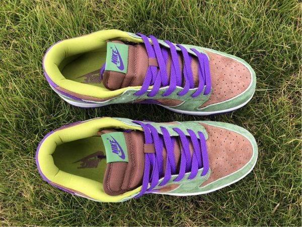 Nike Dunk Low Veneer Autumn Green purple