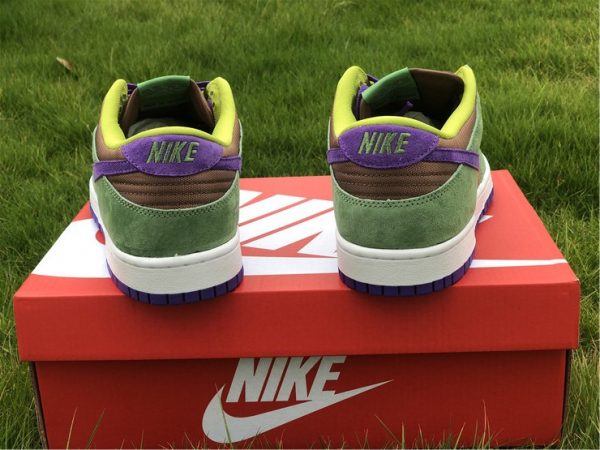 Nike Dunk Low Veneer heel