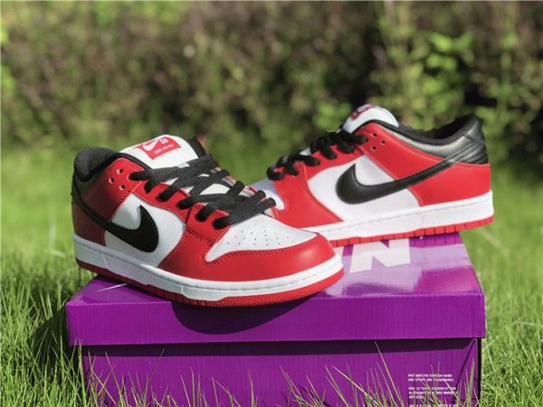 Nike SB Dunk Low Pro J-Pack Chicago red