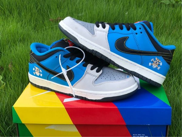 Skateboards x Nike SB Dunk Low sneaker