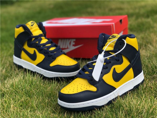 2020 Nike Dunk High SP Michigan Black Varsity Maize