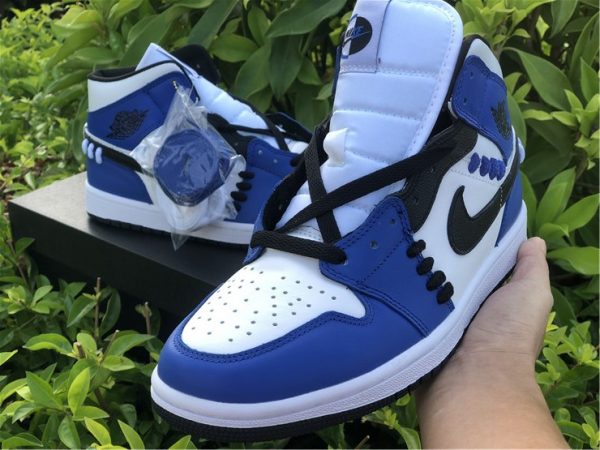 Air Jordan 1 Mid Sisterhood royal blue