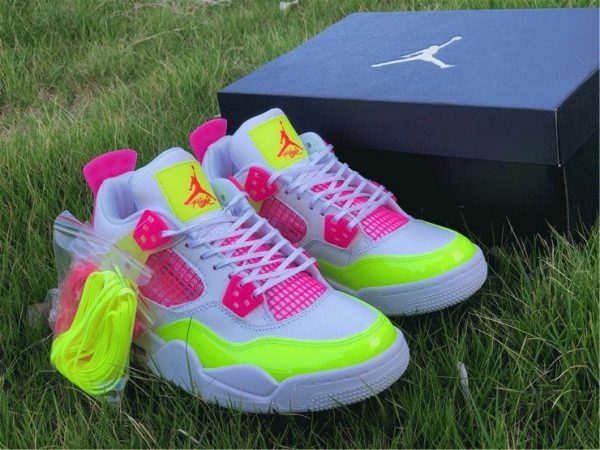 Air Jordan 4 Retro GS Lemon Venom with extra shoelace