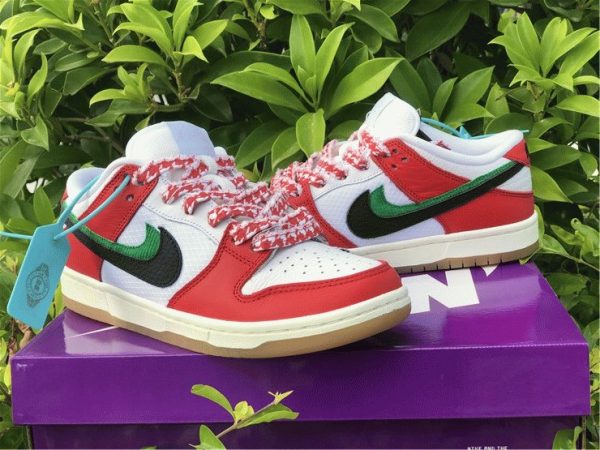 Frame Skate x Nike SB Dunk Low Habibi front