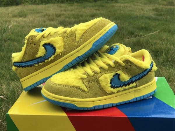 Grateful Dead SB Dunk Low Yellow Bear for kids