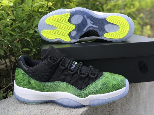 Jordan 11 Retro Low Green Snakeskin 528895-033