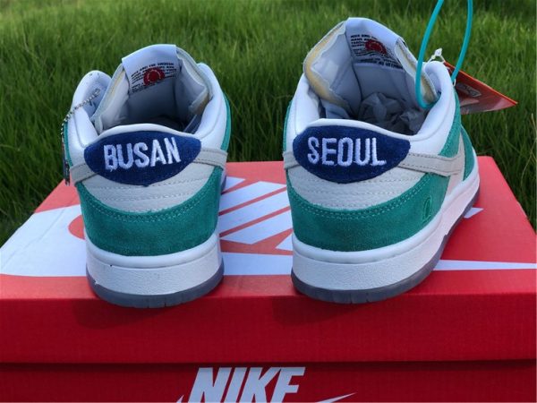 Kasina x Nike Dunk Low Neptune Green heel