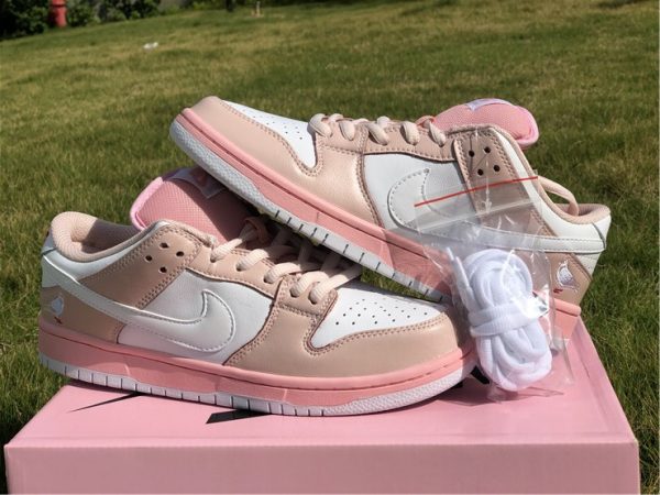 Pink White Pigeon SB Dunk Low Elite extra shoelace