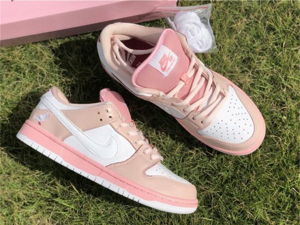 SB Dunk Low Elite Pink White Pigeon 2020