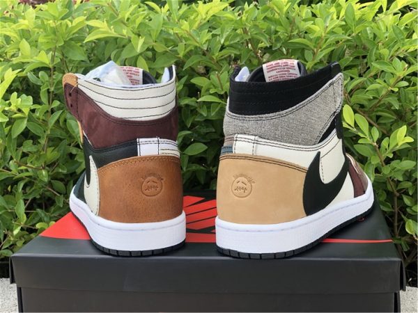 Travis Scott Jordan 1 Retro High Brown Khaki Heel