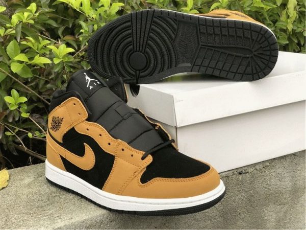 Air 1 Mid Se Desert Ochre yellow