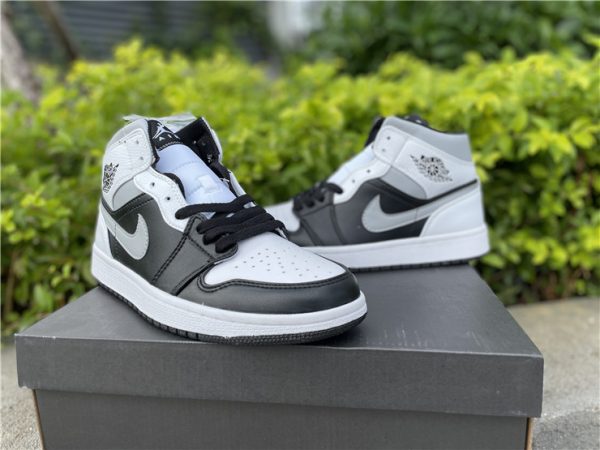 Air Jordan 1 Mid White Shadow 2021