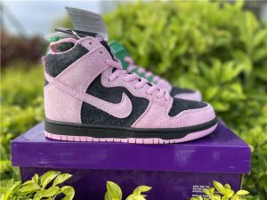 Invert Celtics Nike SB Dunk High