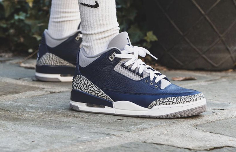 Jordan 3 Georgetown 2021 on feet