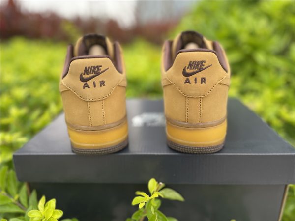 Nike Air Force 1 Low Wheat Dark Mocha heel